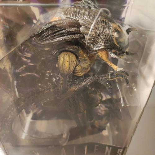 Neca Alien vs Predator Hybrid action figure new