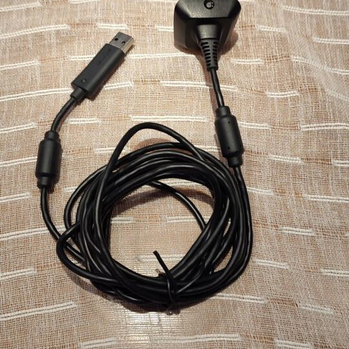 Xbox360 Quick Charge and Play Cable used, Microsoft