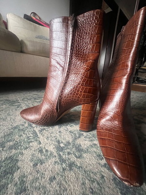 Ankle boots leather used with croco effect, 9cm heel, size 39 brown