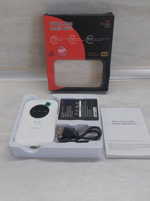 JICICUXI M5-E 4G LTE Mobile Wi-Fi Router new, 300 Mbps, Type-C fast charge