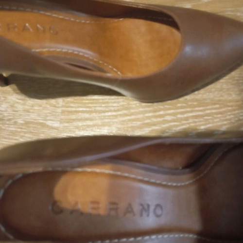 Carrano brown pumps like new, size 38