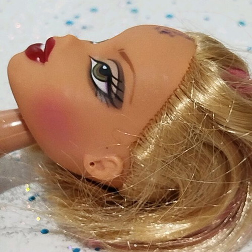 Bratz lot of three used nude dolls with flaws for OOAK