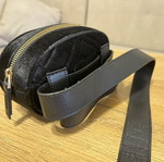 Velvet waist bag like new, black