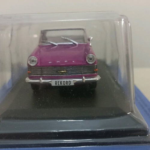Unforgettable Cars Opel Record P2 1961 1:43 miniature new