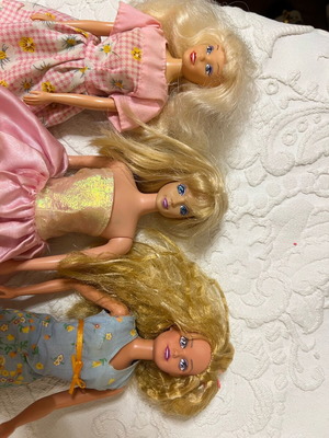 Vintage Barbie and Sindy dolls used, pack of 3, 90’s