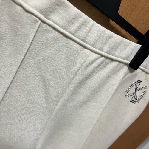 cream women's form large-extra large creation