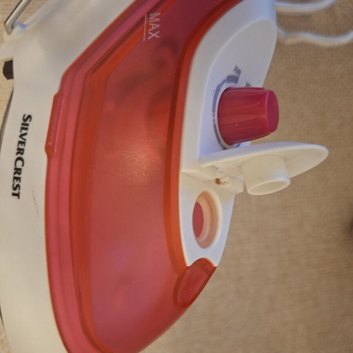 Silvercrest Garment Steamer steam brush red and white, like new