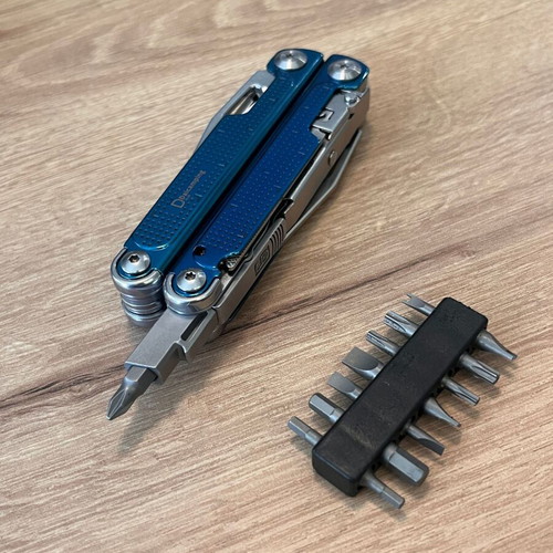 Daicamping DL25 Multitool 21-in-1 new with case and accessories