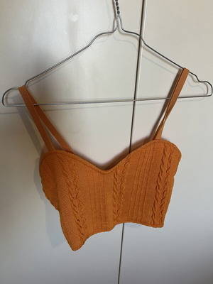 Zara knitted crop top orange like new
