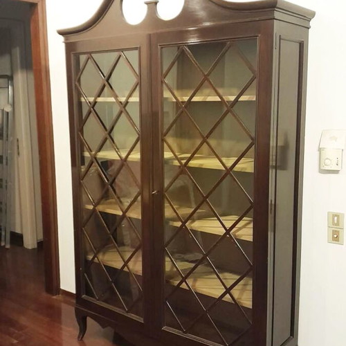 Vintage Saridis Display Cabinet 1950s like new