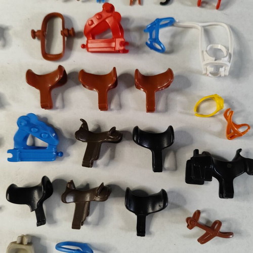 Playmobil animals, dragons and accessories used, set