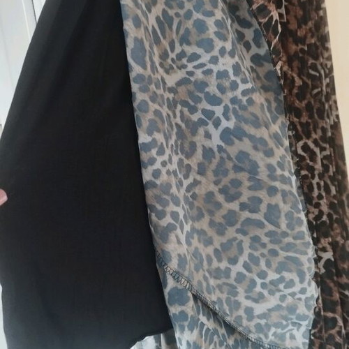 Leopard pleated skirt new with elastic waist Onesize
