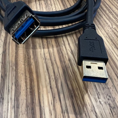 USB3.0 Type A-A M/F extension cable like new