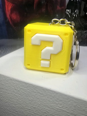 Super Mario cube keychain new