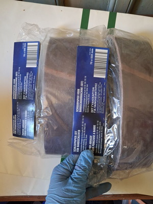Sanding belts new, set of 2, 75×533 mm