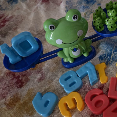 Number Balance Game Frog like new