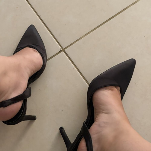 Bozikis satin heels size 40, like new, 10 cm