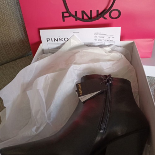 Pinko leather ankle boots new, size 38, black