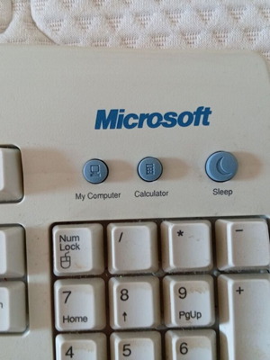 Microsoft Internet Keyboard vintage, σαν καινούργιο, PS/2 με αντάπτορα USB