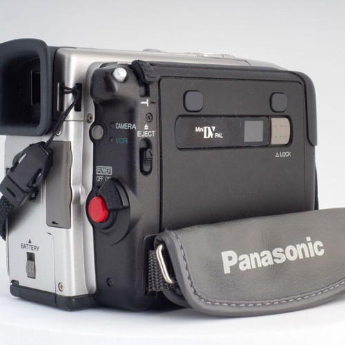 Panasonic NV-DS1EG MiniDV Camcorder used, excellent condition