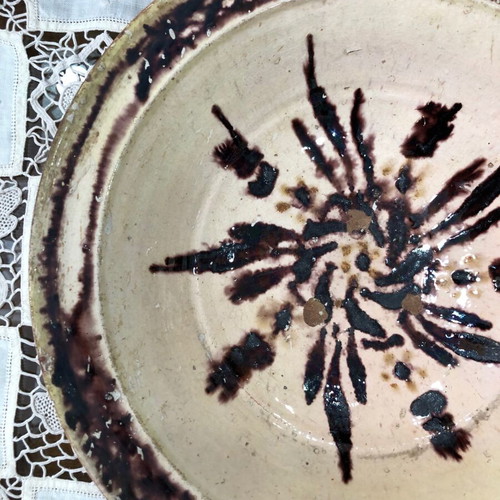 Tsanakkale bowl 19th century used, 27 cm diameter