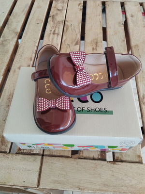 Girls' shoes size 23 like new