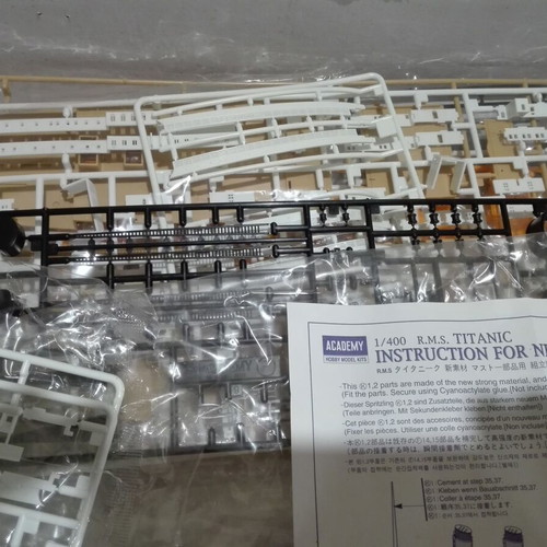 R.M.S Titanic 1:400 model used, scale model