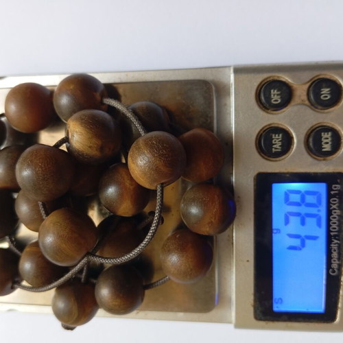 Collectible Sheesham Wood Worry Beads Set with Carved Box like new