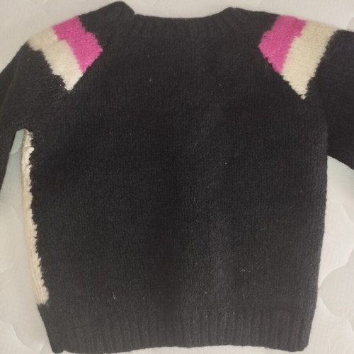 Baby handmade wool sweater like new, black and pink