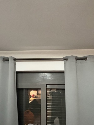 Κουρτινόξυλα μεταλλικά ανθρακί σετ 3 σαν καινούργια