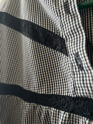 Lynne checked shirt with black lace like new, size 40