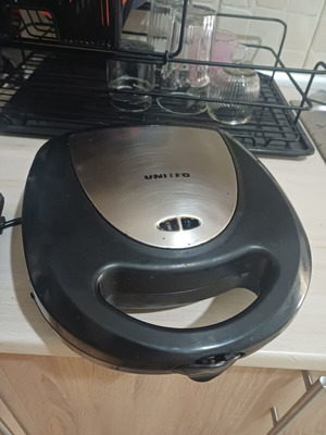 Τοστιέρα Βαφλιέρα Grill 3 σε 1 UNITED μεταχειρισμένη με αποσπώμενες πλάκες
