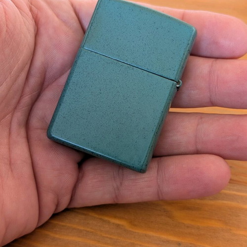 Zippo Guy Harvey 2002 lighter in very good condition
