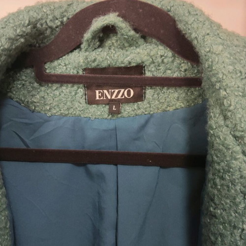 Enzzo Siel Boucle Coat like new, size L