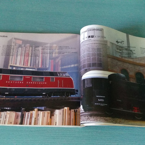 Marklin complete catalog 2002-2003 like new