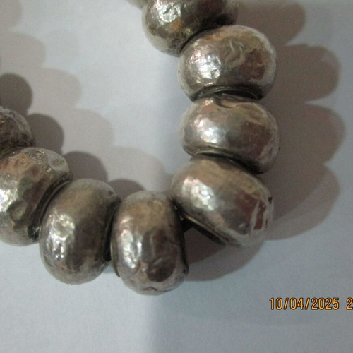 Silvered wooden beads like new, 22 pieces, 12 mm
