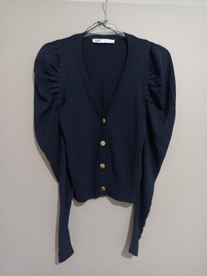 Ribbed knit cardigan new with gold buttons blue size M