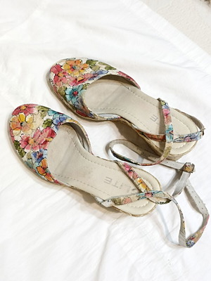 Elite floral espadrille platform sandals size 39