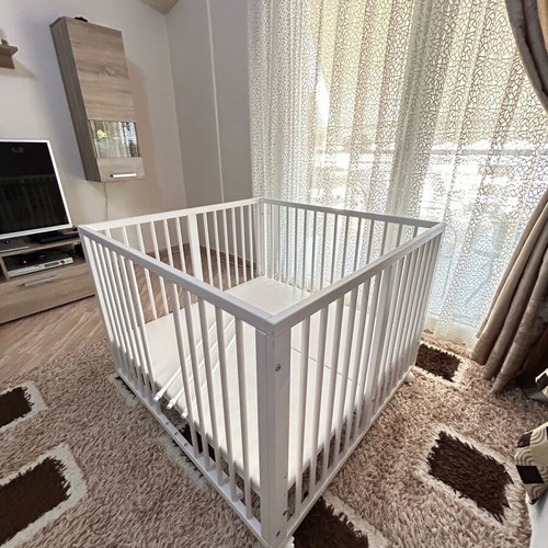 Wooden adjustable baby playpen used, white