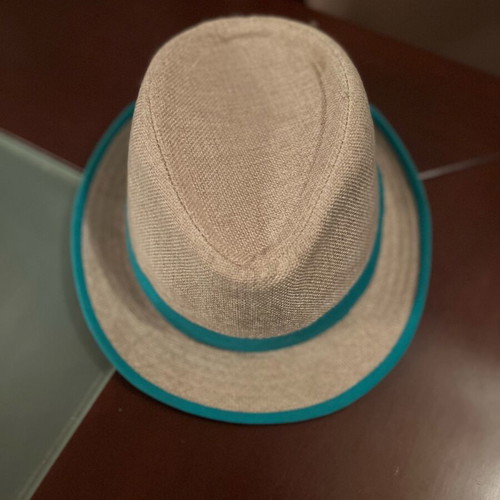 Stamion children's and youth hat like new, beige and turquoise