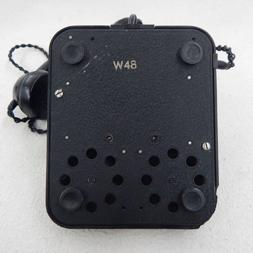 Black Bakelite telephone from the 1950s