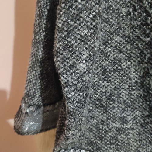 Italian wool cardigan Aerfan like new with sequins gray