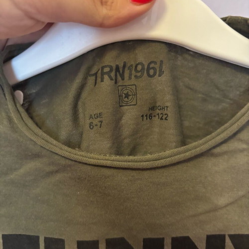 Terranova boys' long-sleeve shirt 6-7 years like new