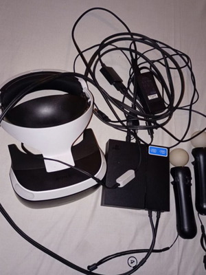 PS VR with controllers and two games