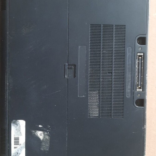 Dell laptop Intel i5 used, 12 inches screen, parts only