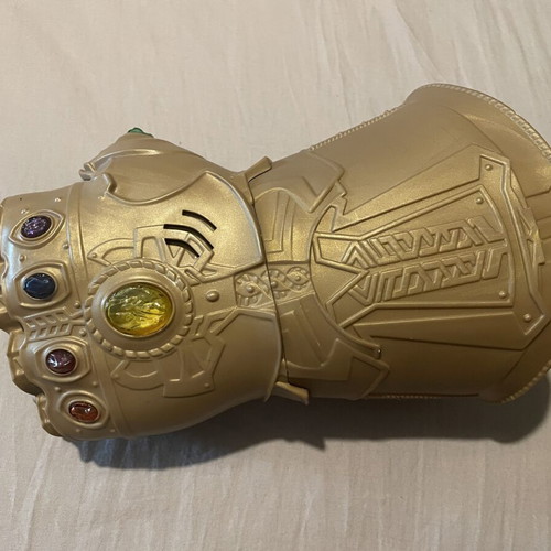 Marvel Avengers Thanos Infinity Gauntlet electronic glove Hasbro