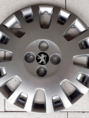 Τάσια 15'' μαρκέ για Peugeot Bipper, νέα, ασημί