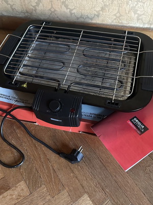 Electric grill 2000W used with 39x22 cm cooking surface