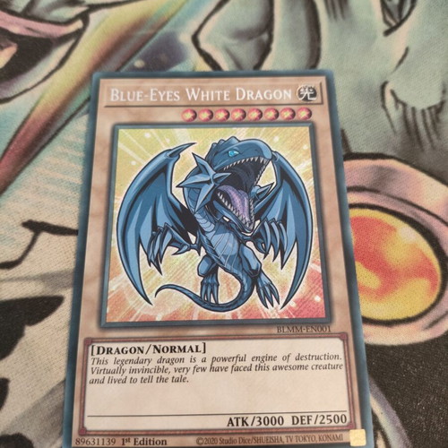 Blue-Eyes White Dragon Yu-Gi-Oh card, Secret Rare, BLMM edition