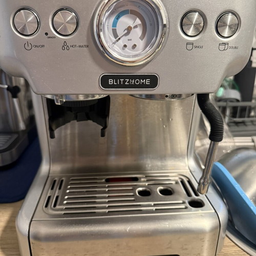 Καφετιέρα espresso BlitzHome BH-CMM5 σαν καινούργια